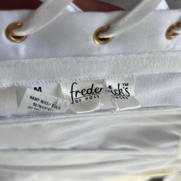 Frederick’s of Hollywood Corset - Picture 6 of 6